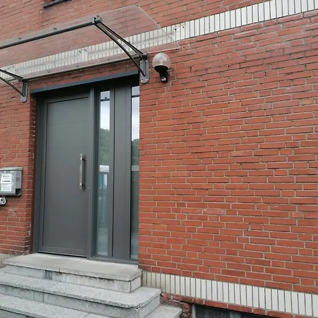Apartament Moderne In *